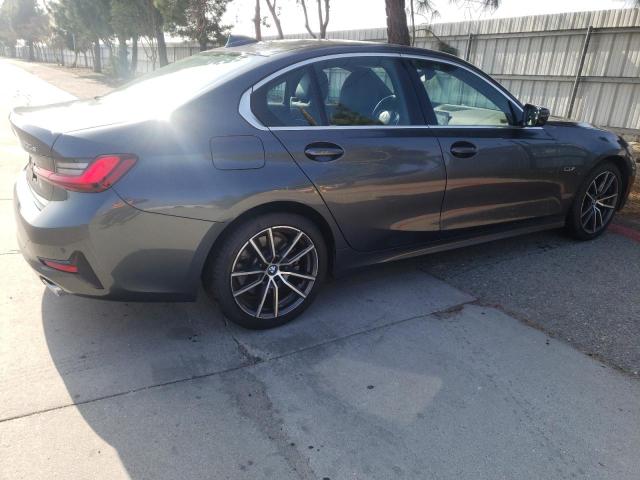 Image 3 of 2022 BMW 330E  2022 with VIN 3MW5P7J02N8C69409
