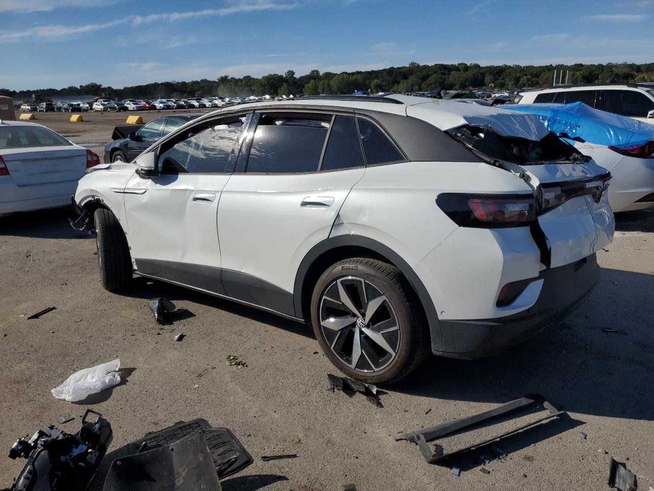 Image 2 of 2023 VOLKSWAGEN ID.4 PRO S 2023 with VIN 1V2VMPE85PC025209