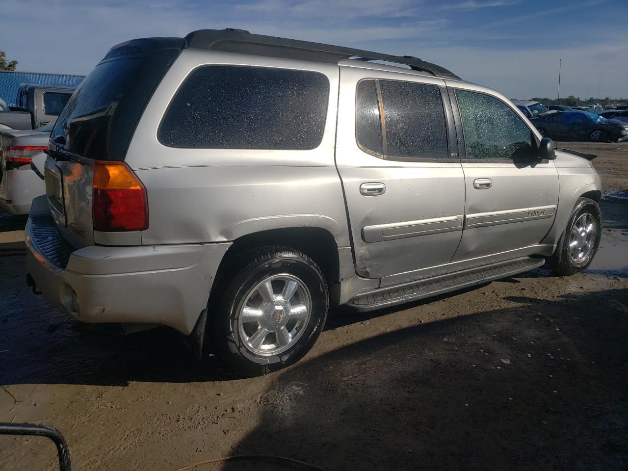 Obraz 3 z 2004 GMC ENVOY XL 2004 z VIN 1GKES16SX46193828