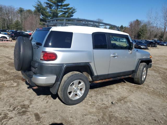 Изображение 3 2007 TOYOTA FJ CRUISER  2007 с VIN JTEBU11F070075602