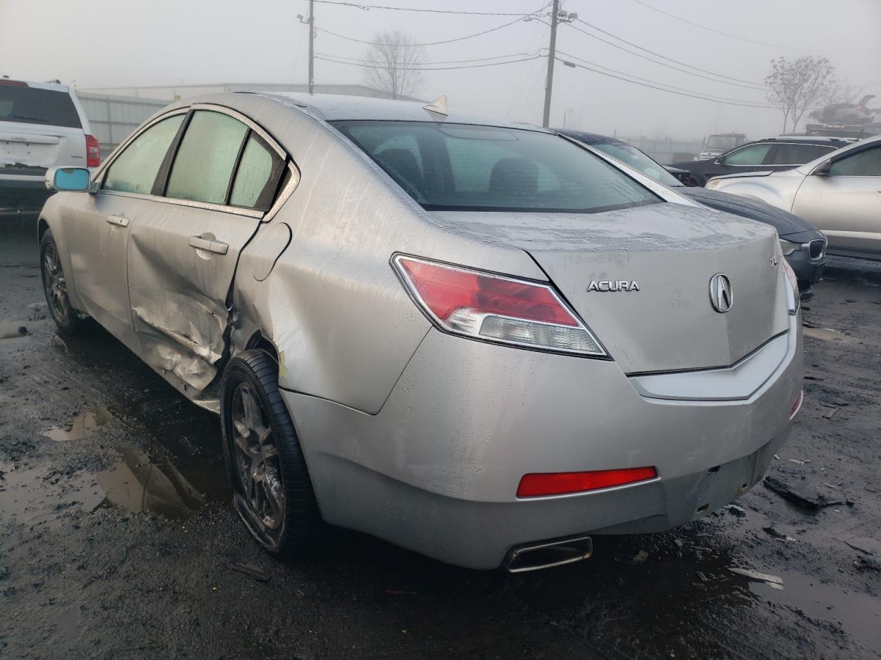 Obraz 2 z 2011 ACURA TL  2011 z VIN 19UUA8F23BA008842