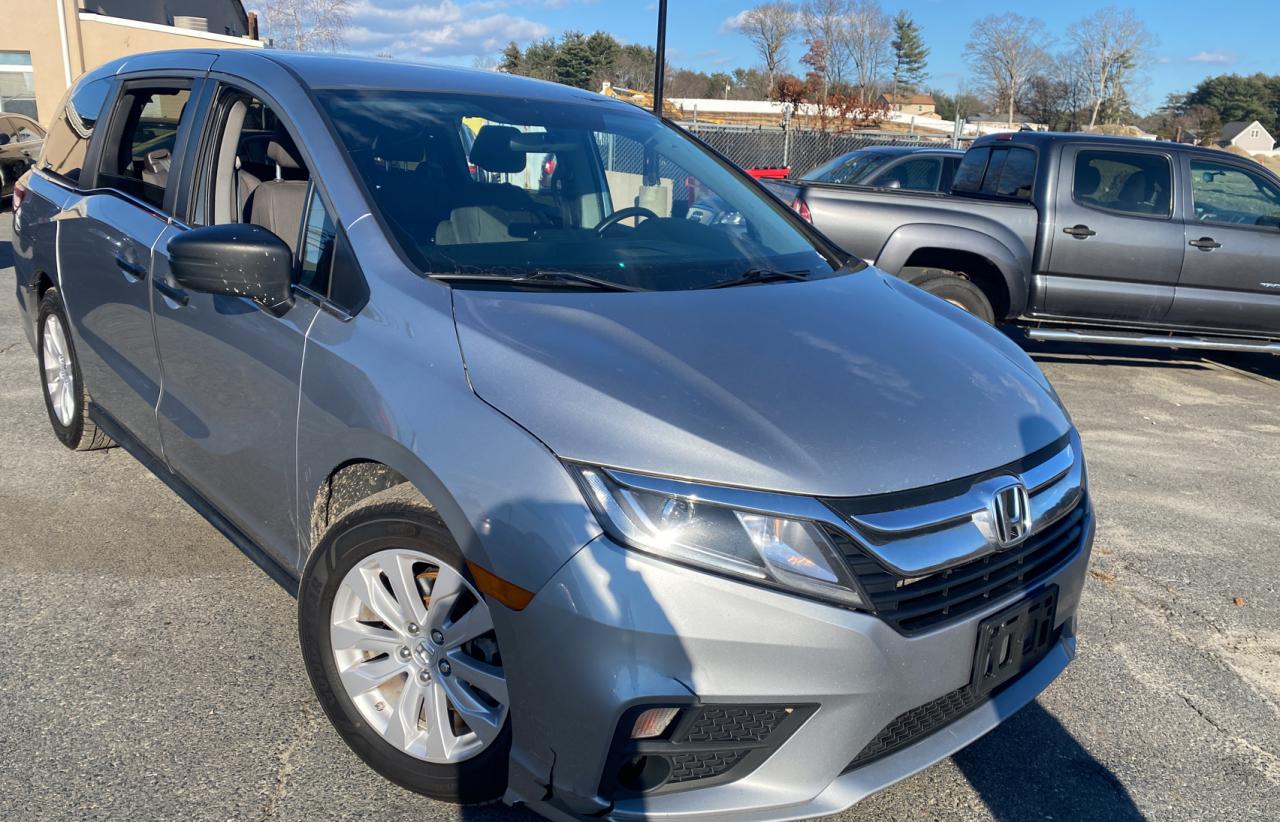 Image 1 of 2019 HONDA ODYSSEY LX 2019 with VIN 5FNRL6H20KB117511