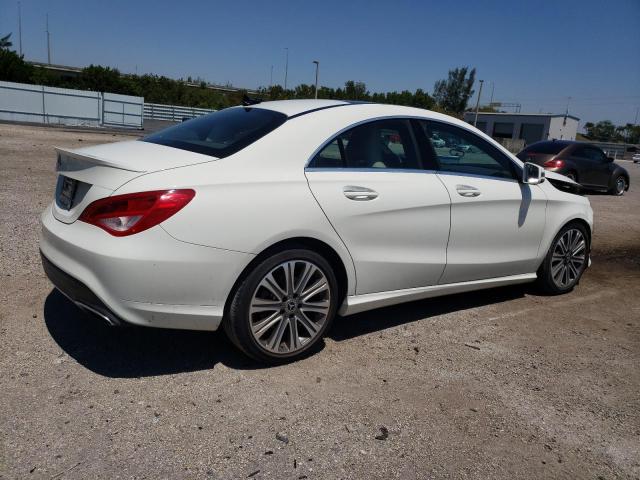 Изображение 3 2018 MERCEDES-BENZ CLA 250 2018 с VIN WDDSJ4EB2JN570972