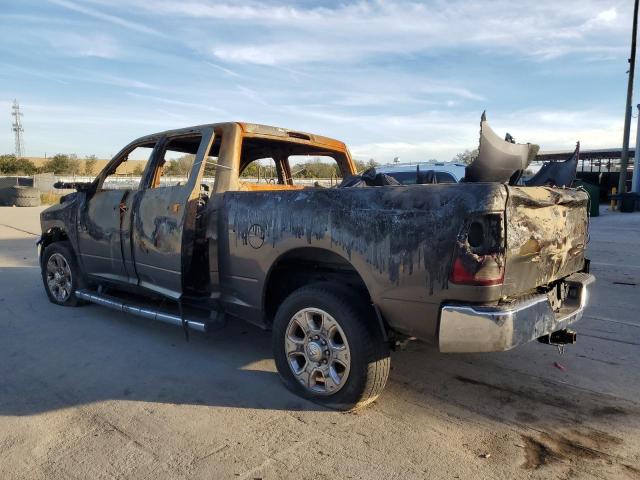 Image 2 of 2016 RAM 2500 SLT 2016 with VIN 3C6UR4DJ7GG100899