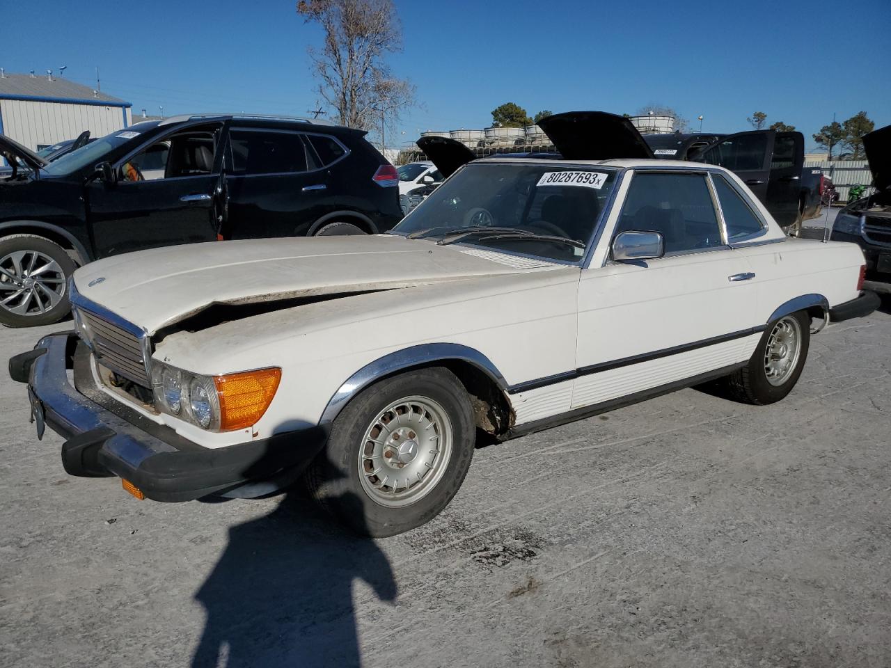 Obraz 1 z 1982 MERCEDES-BENZ 380 SL 1982 z VIN WDBBA45A0CB015989
