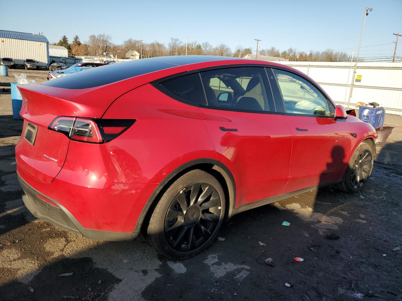 Obraz 3 z 2023 TESLA MODEL Y  2023 z VIN 7SAYGDEE1PF628481