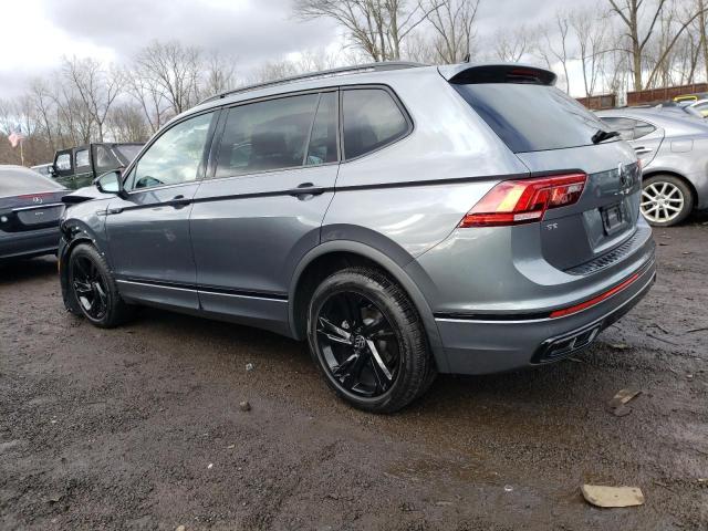 Изображение 2 2023 VOLKSWAGEN TIGUAN SE R-LINE BLACK 2023 с VIN 3VV8B7AX3PM071073