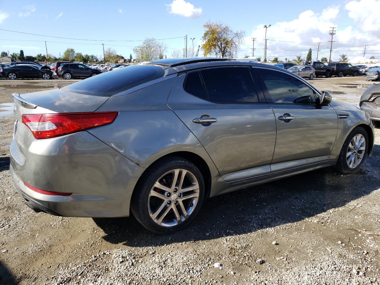 Image 3 of 2013 KIA OPTIMA SX 2013 with VIN 5XXGR4A67DG157821