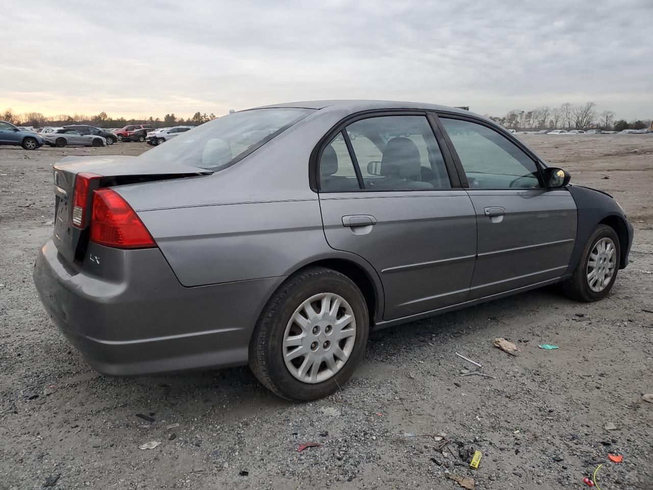 Obraz 3 z 2004 HONDA CIVIC LX 2004 z VIN 2HGES16524H558427