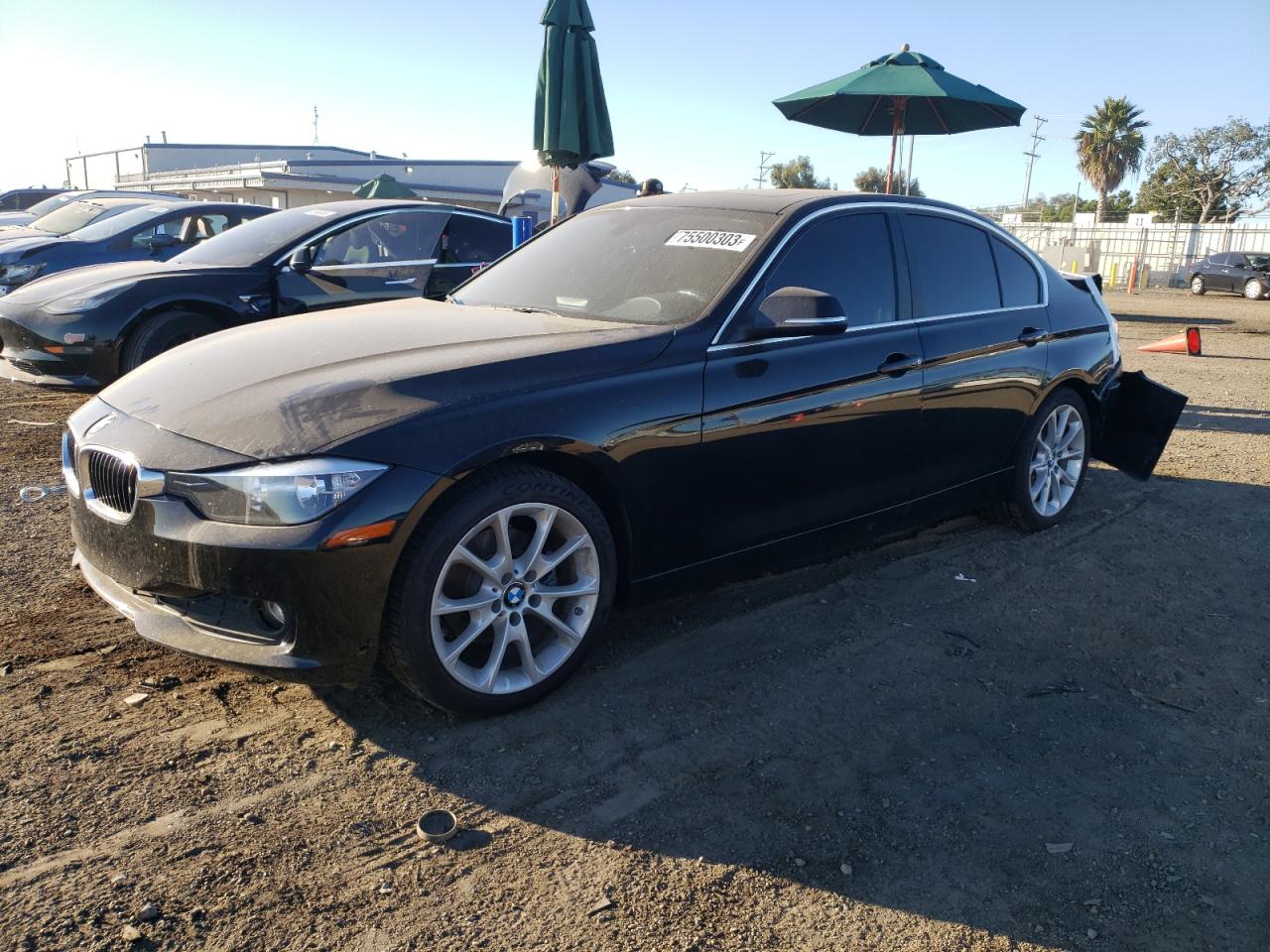 Изображение 1 2015 BMW 320 I 2015 с VIN WBA3B1G52FNT06561