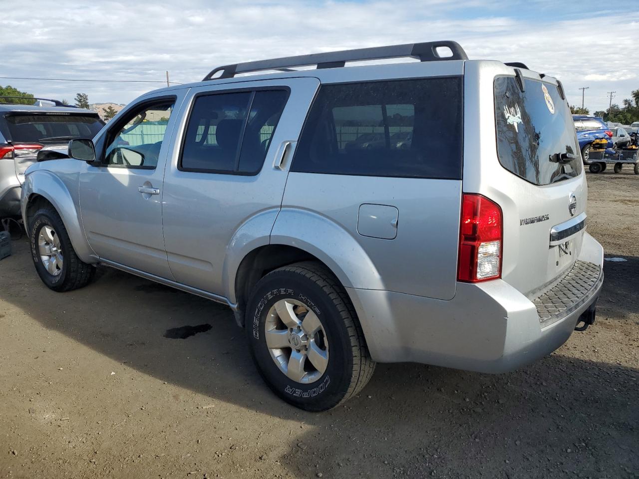 Obraz 2 z 2008 NISSAN PATHFINDER S 2008 z VIN 5N1AR18U28C635492