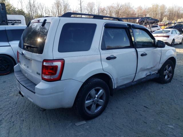 Image 3 of 2010 FORD ESCAPE XLT 2010 with VIN 1FMCU0DG5AKB42984