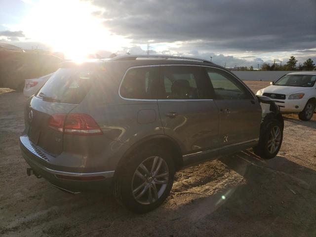 Image 3 of 2016 VOLKSWAGEN TOUAREG SPORT 2016 with VIN WVGEF9BP4GD010760