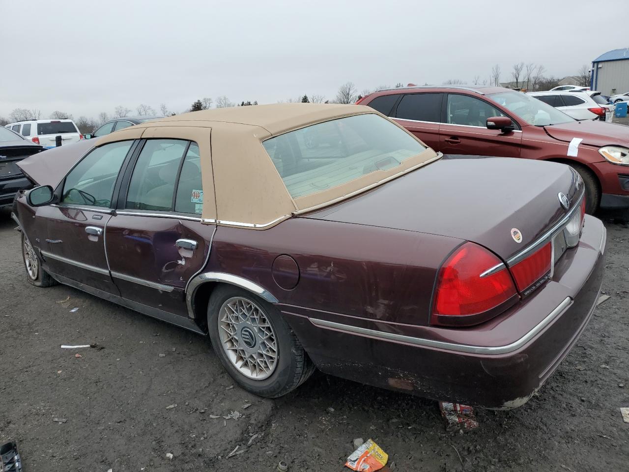 Image 2 of 2001 MERCURY GRAND MARQUIS GS 2001 with VIN 2MEFM74W51X708980