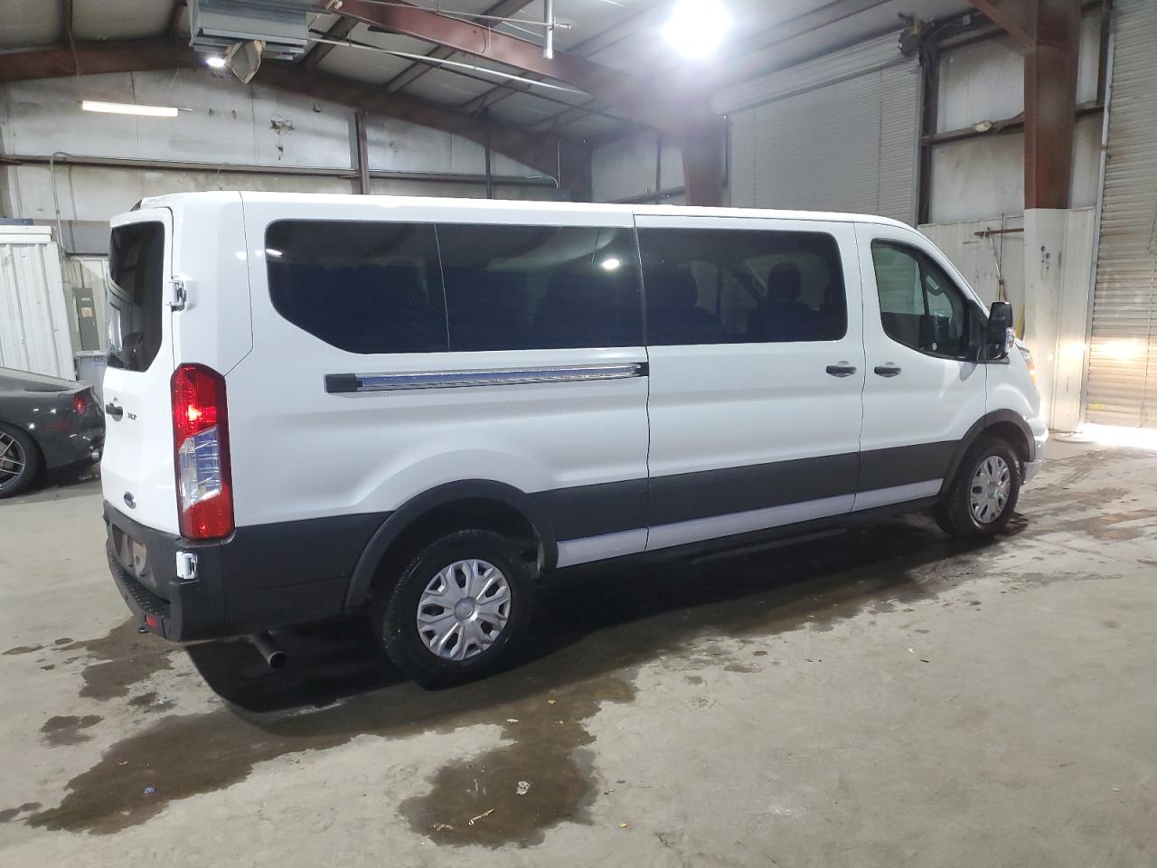 Изображение 3 2022 FORD TRANSIT T-350 2022 с VIN 1FBAX2Y84NKA62748