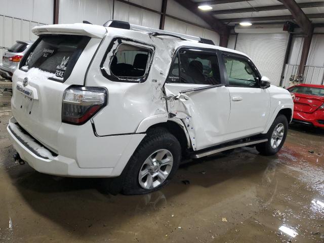 Obraz 3 z 2022 TOYOTA 4RUNNER SR5/SR5 PREMIUM 2022 z VIN JTEMU5JR7N5991350