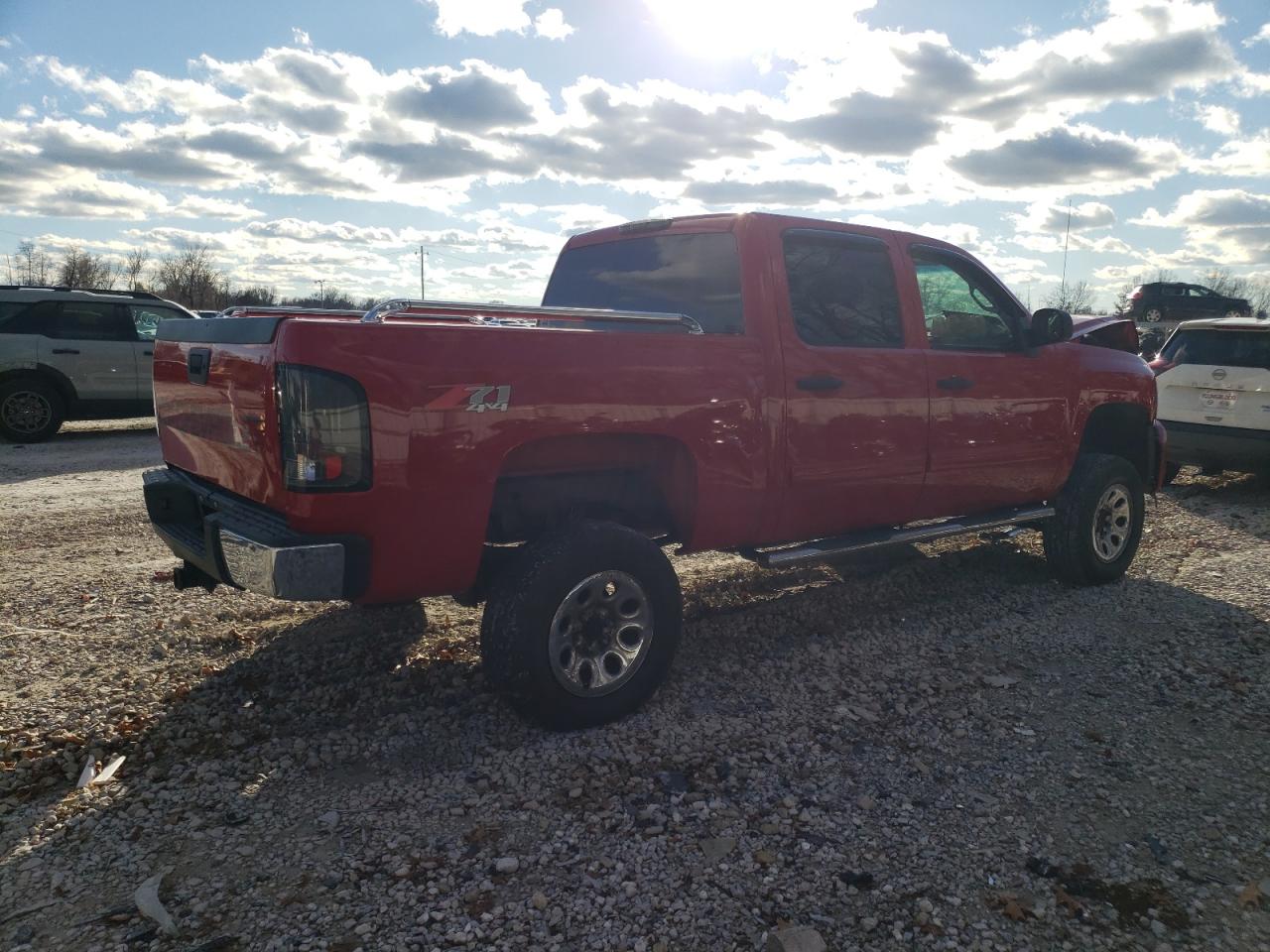 Изображение 3 2010 CHEVROLET SILVERADO K1500 LT 2010 с VIN 3GCRKSE37AG294588