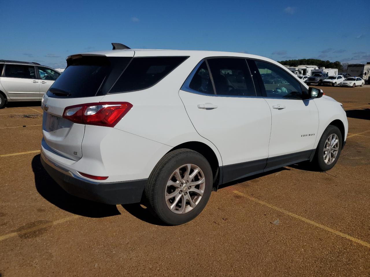 Image 3 of 2020 CHEVROLET EQUINOX LT 2020 with VIN 3GNAXKEV0LS516945