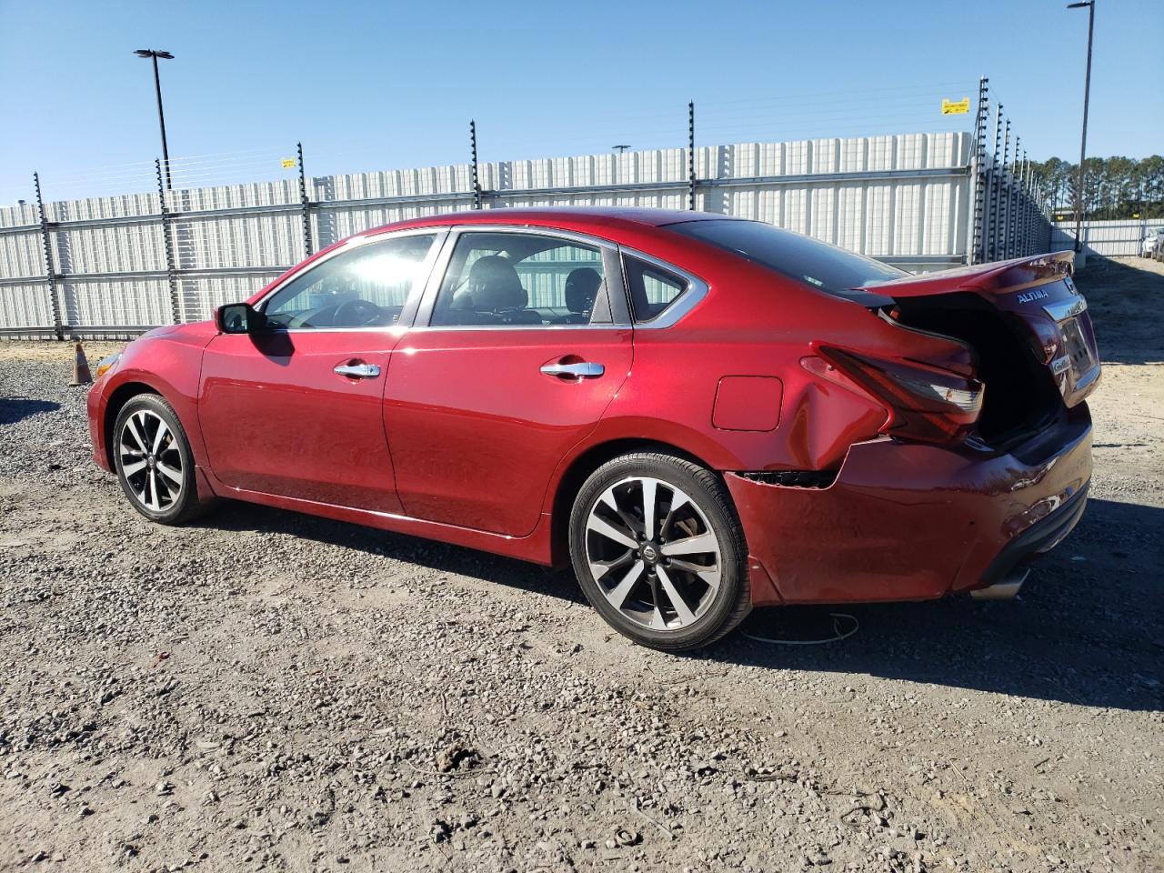 Obraz 2 z 2018 NISSAN ALTIMA 2.5 2018 z VIN 1N4AL3AP5JC108919