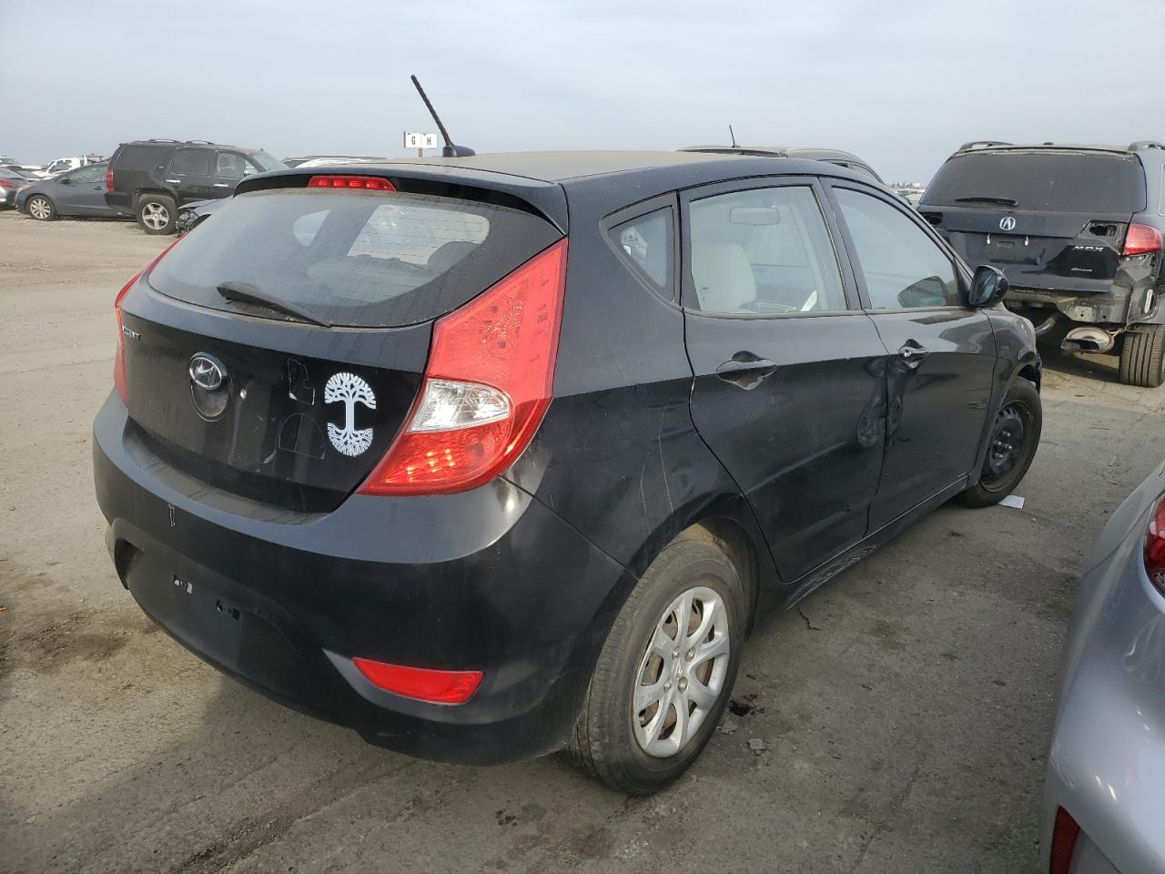 Image 3 of 2012 HYUNDAI ACCENT GLS 2012 with VIN KMHCT5AE1CU004823