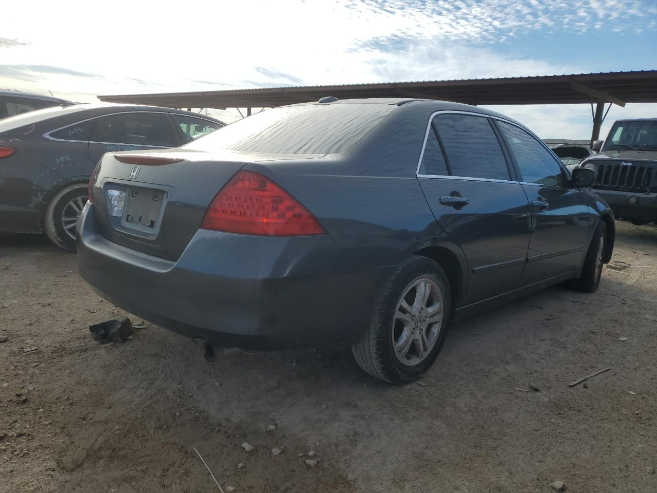 Изображение 3 2006 HONDA ACCORD EX 2006 с VIN 1HGCM56896A158479
