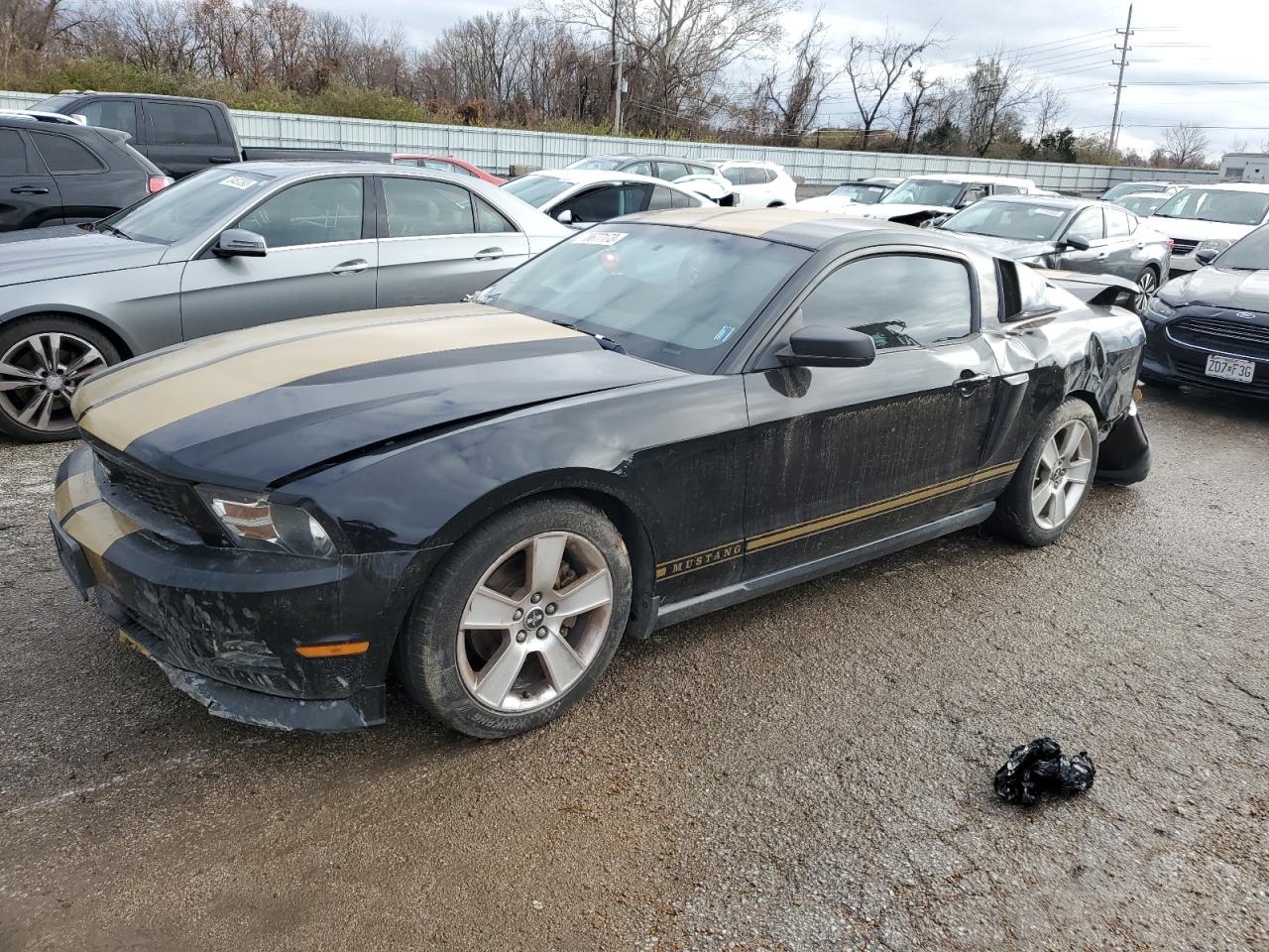 Image 1 of 2012 FORD MUSTANG  2012 with VIN 1ZVBP8AM8C5211374