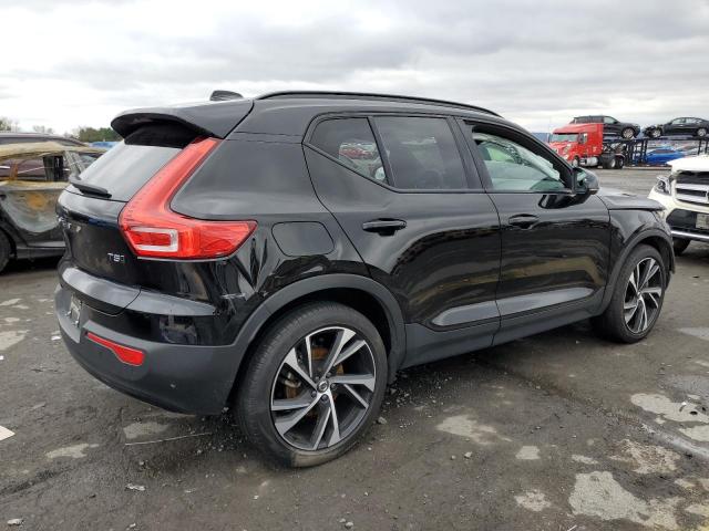 Изображение 3 2021 VOLVO XC40 T5 R-DESIGN 2021 с VIN YV4162UM6M2492911