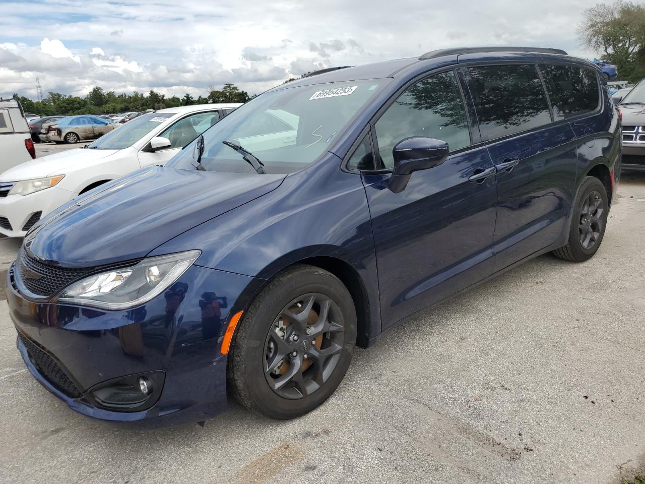 Изображение 2020 CHRYSLER PACIFICA TOURING 2020