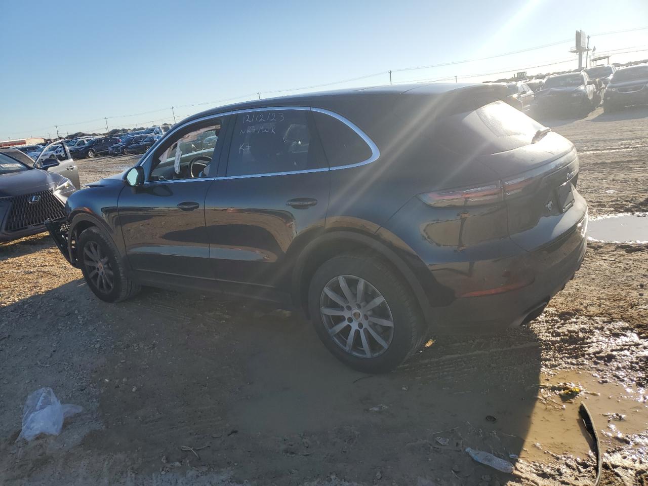 Image 2 of 2019 PORSCHE CAYENNE  2019 with VIN WP1AA2AYXKDA08456