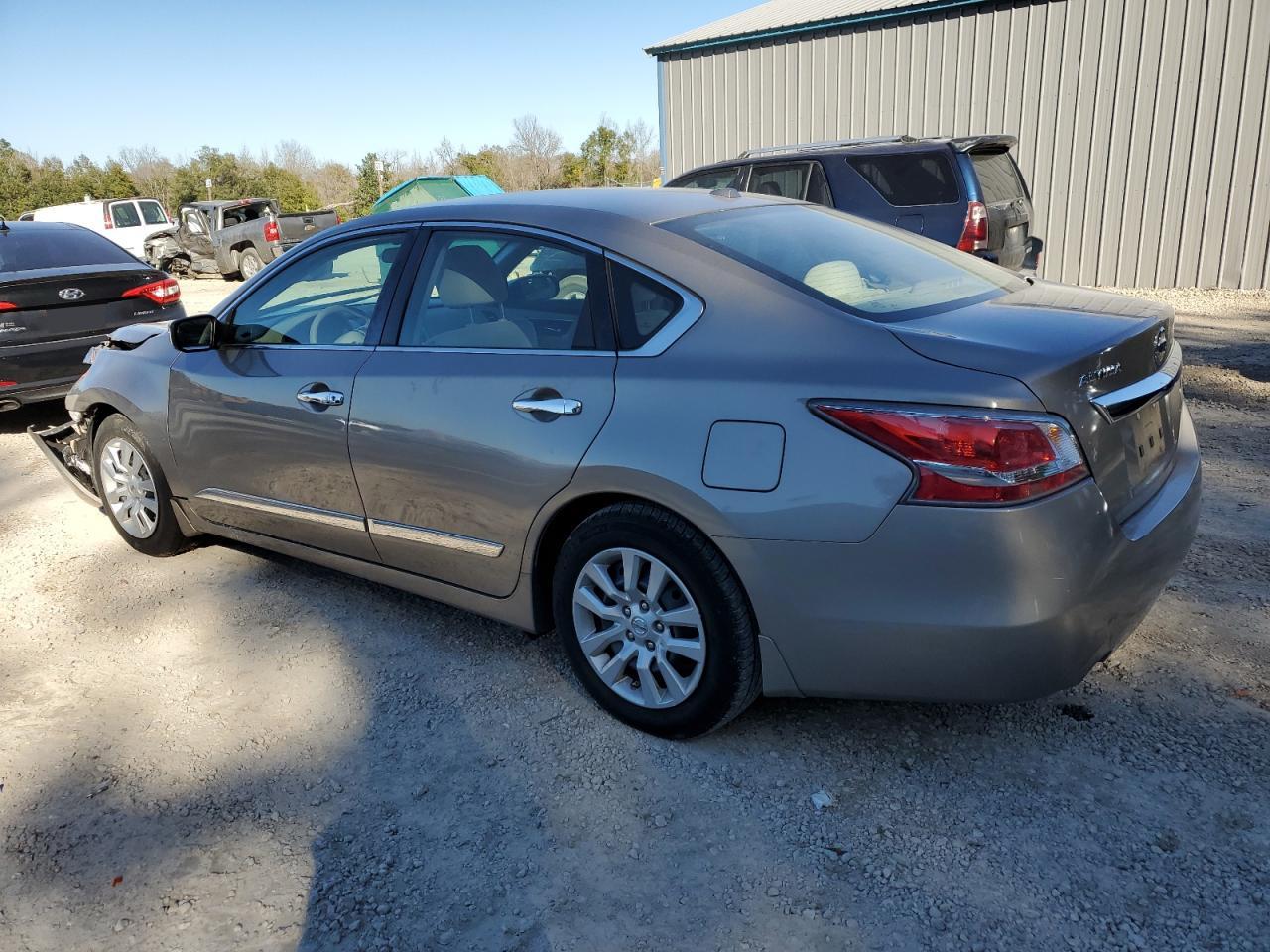 Image 2 of 2015 NISSAN ALTIMA 2.5 2015 with VIN 1N4AL3AP6FN340327