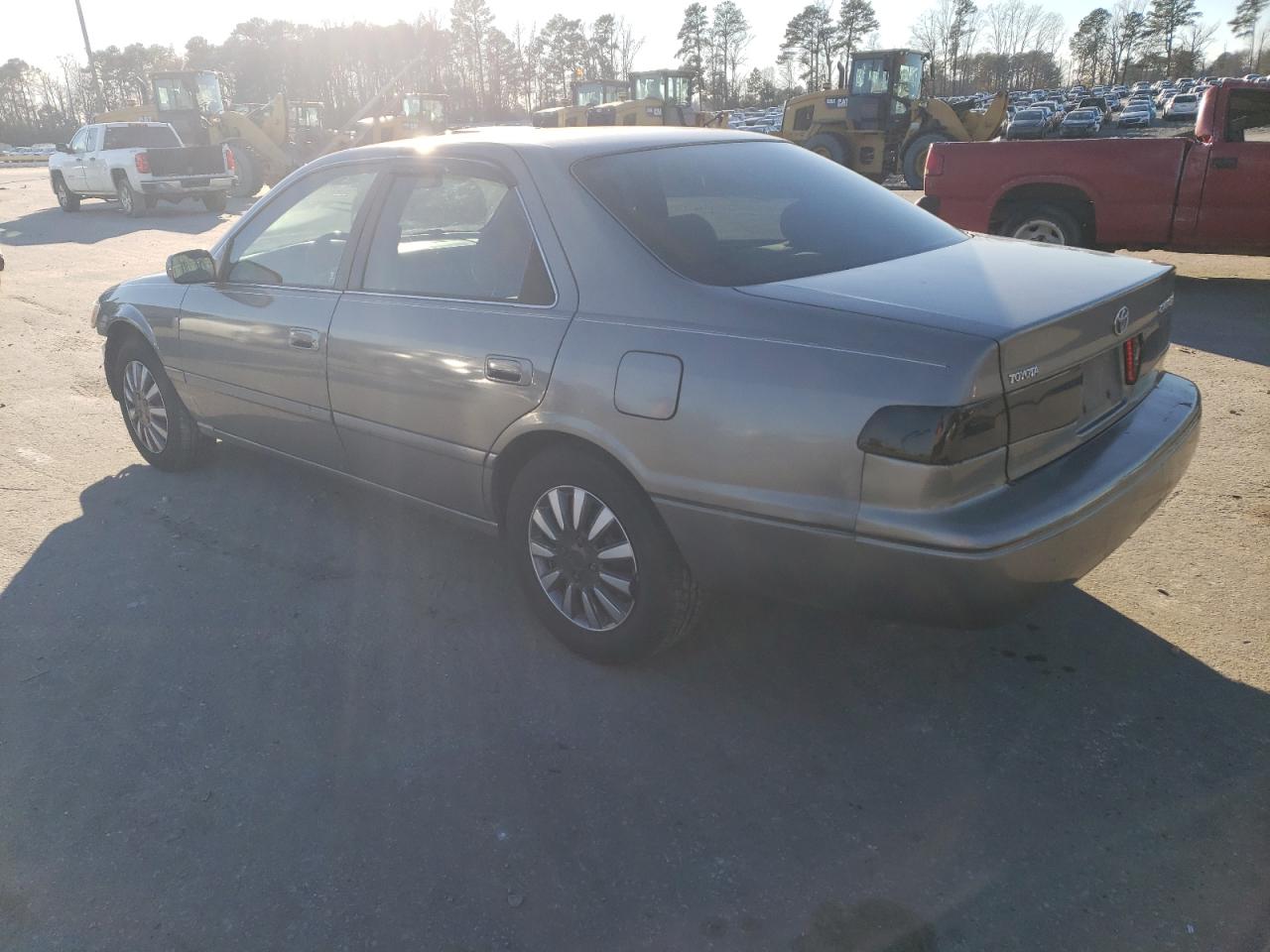 Obraz 2 z 2000 TOYOTA CAMRY CE 2000 z VIN 4T1BG22K8YU663718