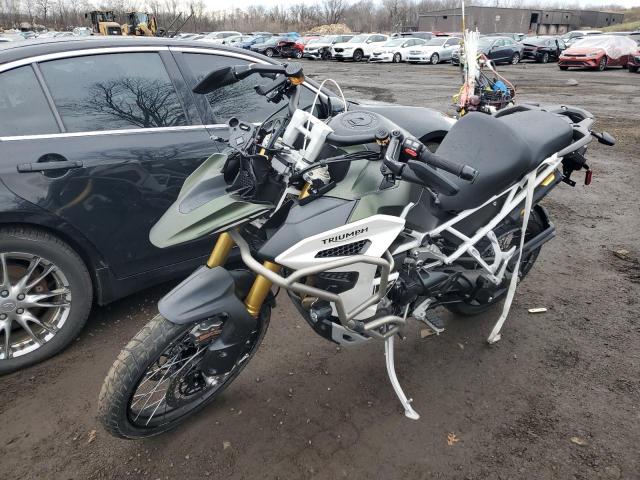 Obraz 2 z 2023 TRIUMPH MOTORCYCLE TIGER 1200 RALLY EXPLORER 2023 z VIN SMTP23V48PTBF4728
