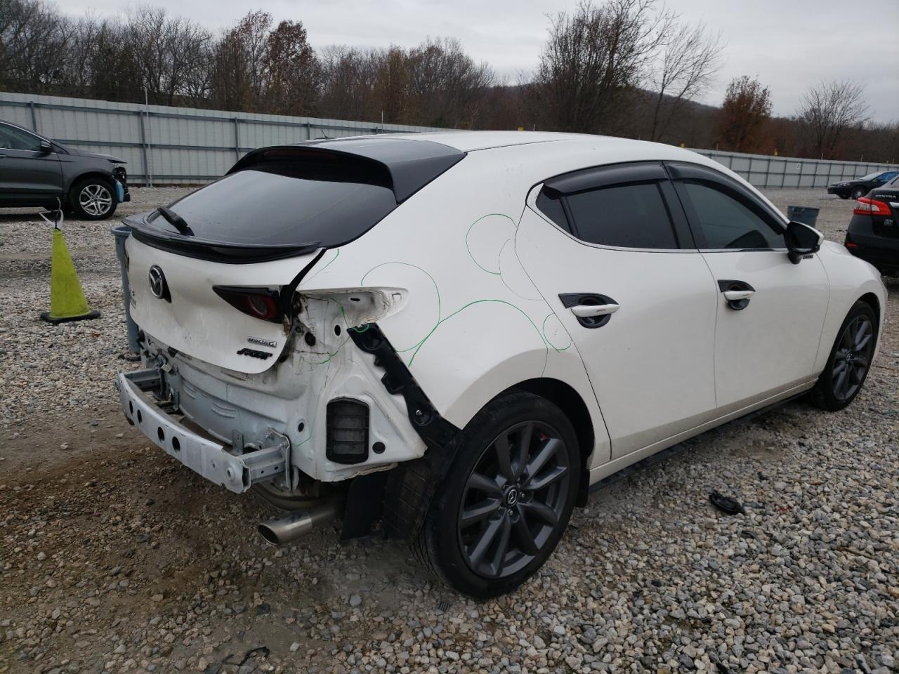 Obraz 3 z 2021 MAZDA 3 SELECT 2021 z VIN JM1BPAKL2M1308885