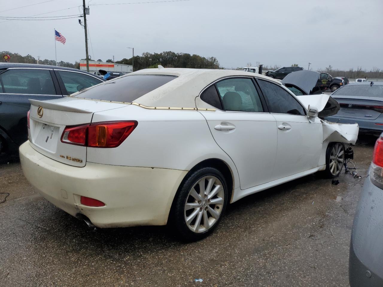 Image 3 of 2009 LEXUS IS 250 2009 with VIN JTHCK262992030304
