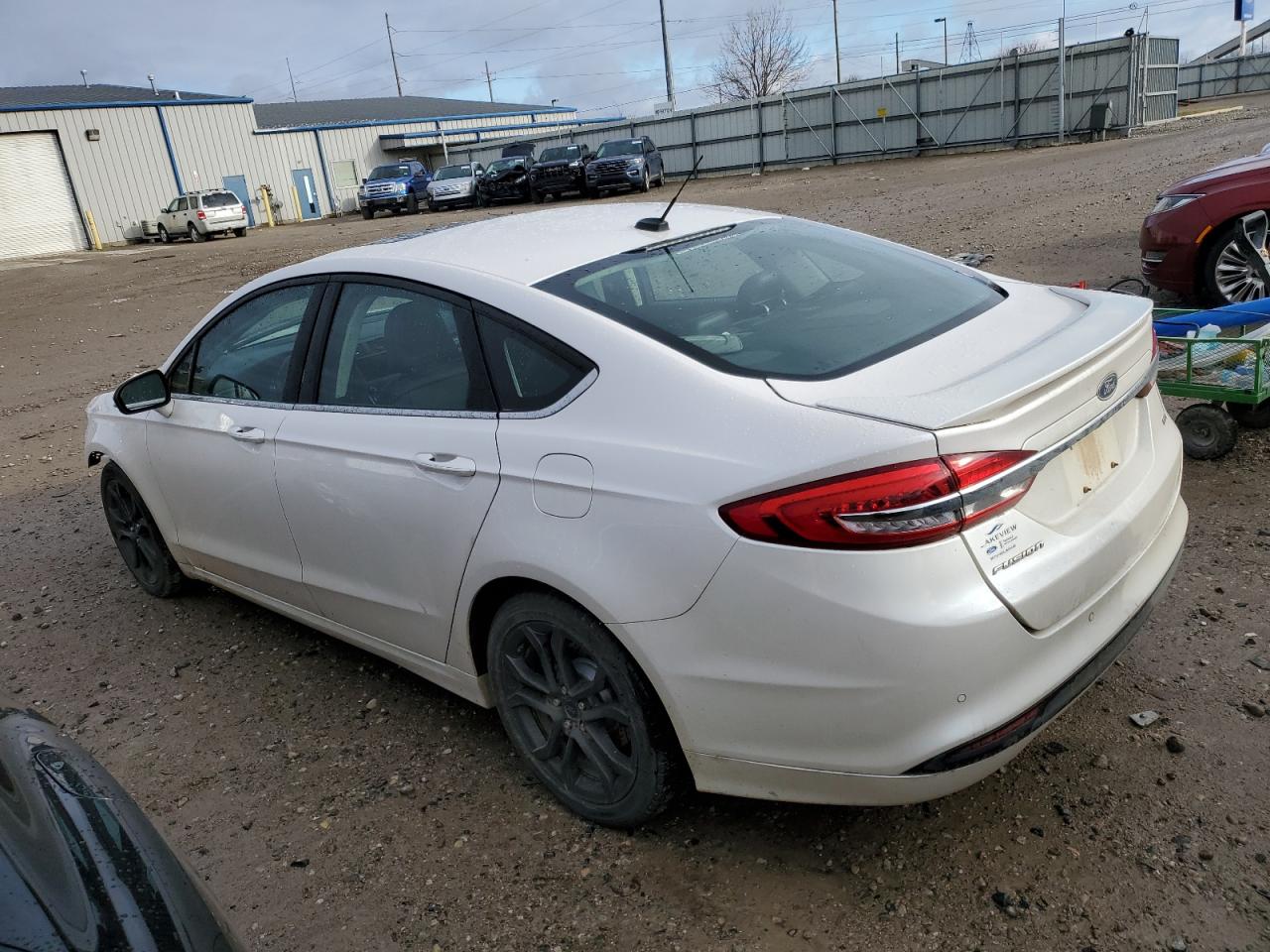 Image 2 of 2018 FORD FUSION SE 2018 with VIN 3FA6P0H7XJR134853