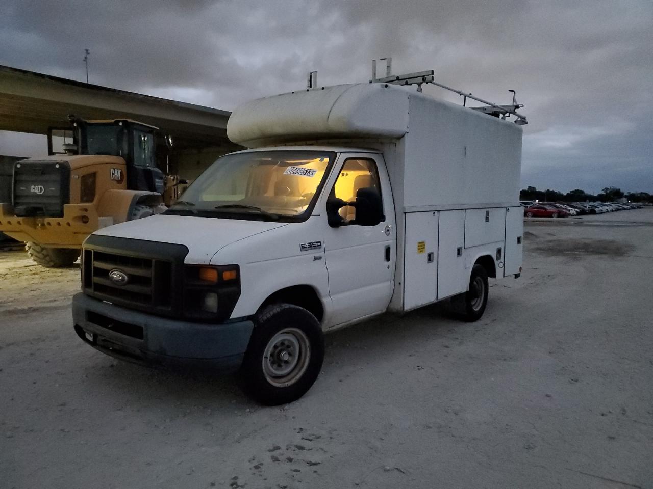Obraz 1 z 2012 FORD ECONOLINE E350 SUPER DUTY CUTAWAY VAN 2012 z VIN 1FDSE3FL9CDB10597