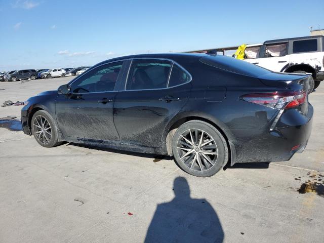 Image 2 of 2022 TOYOTA CAMRY SE 2022 with VIN 4T1G11AK9NU618723