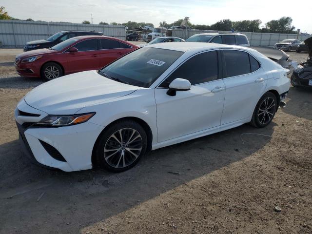 Image 1 of 2018 TOYOTA CAMRY L 2018 with VIN 4T1B11HK2JU550792