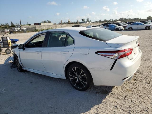 Obraz 2 z 2020 TOYOTA CAMRY SE 2020 z VIN 4T1G11AK9LU934362