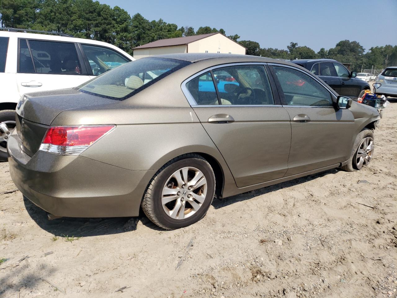 Изображение 3 Honda Accord Lxp 2010 с VIN 1HGCP2F41AA005042