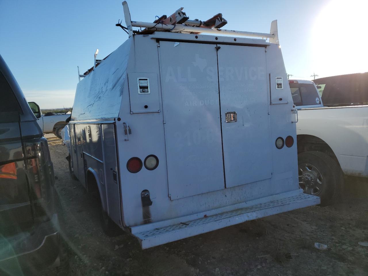 Изображение 2 2016 CHEVROLET EXPRESS G3500  2016 с VIN 1GB0GRFG2G1310972