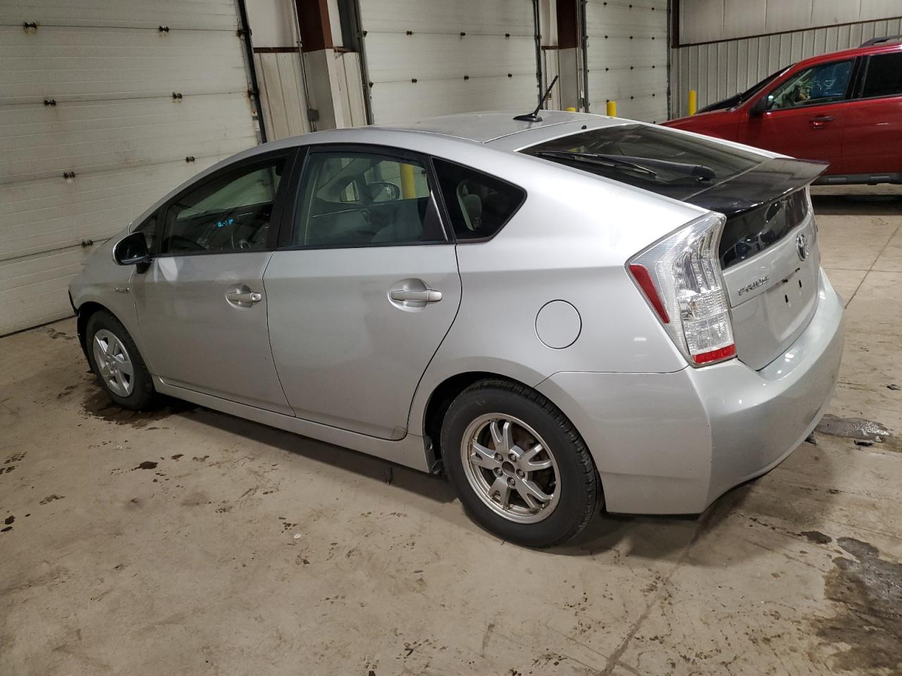Obraz 2 z 2011 TOYOTA PRIUS  2011 z VIN JTDKN3DU1B1414135
