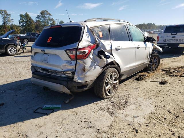 Obraz 3 z 2017 FORD ESCAPE SE 2017 z VIN 1FMCU9G98HUE90455