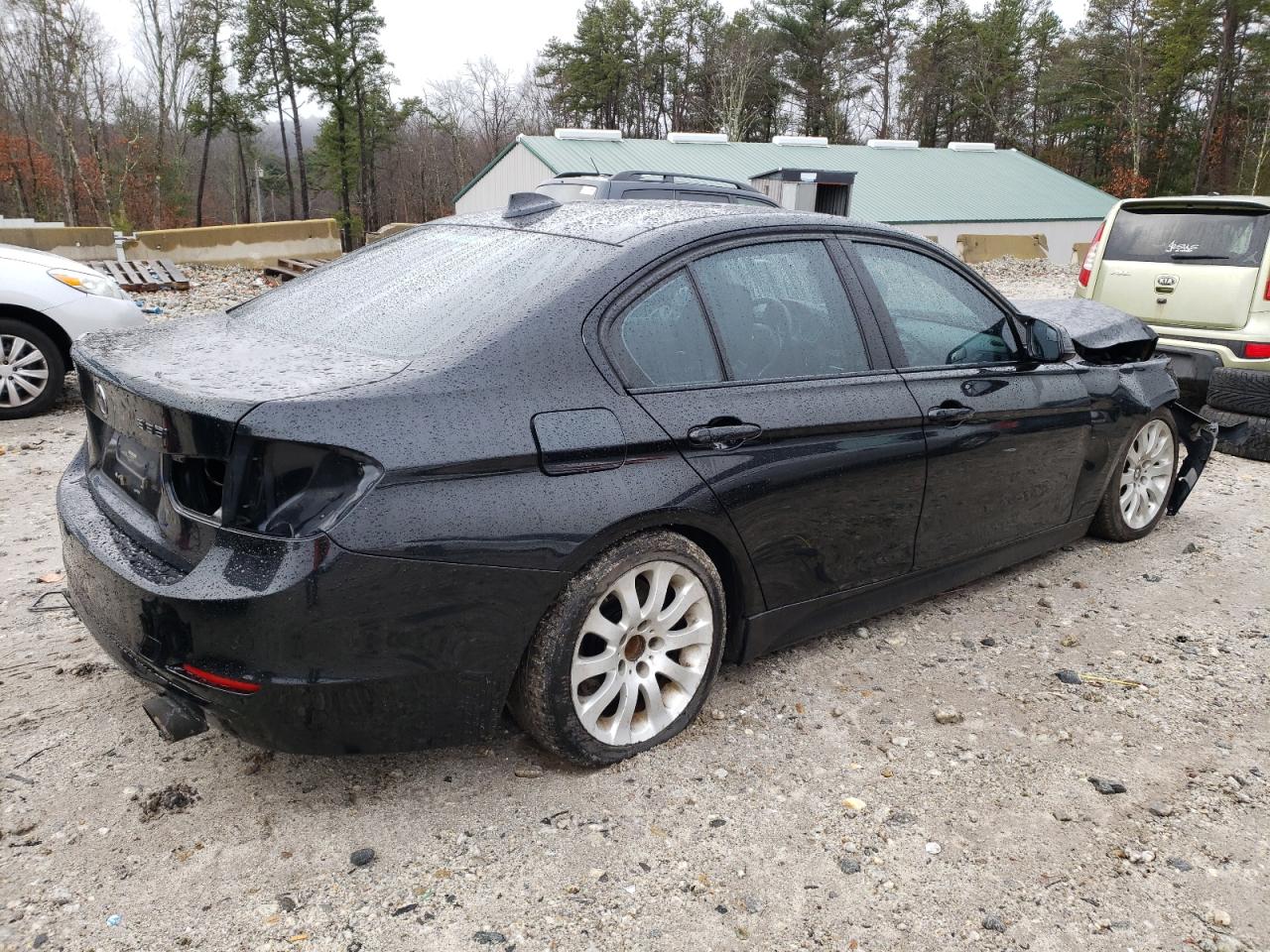 Image 3 of 2013 BMW ACTIVEHYBRID 3  2013 with VIN WBA3F9C52DF483627