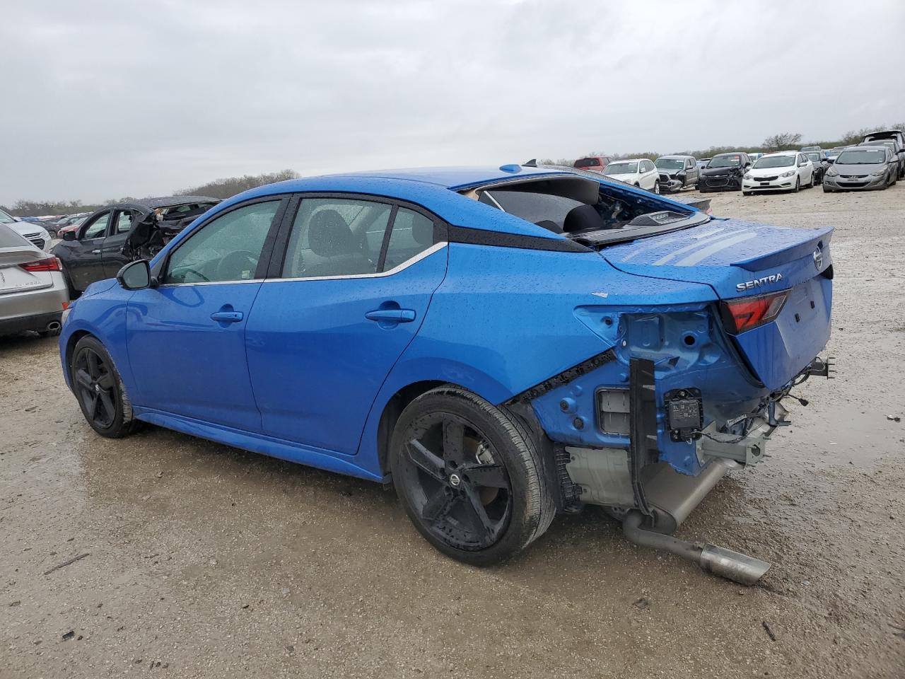 Image 2 of 2022 NISSAN SENTRA SR 2022 with VIN 3N1AB8DV7NY311816
