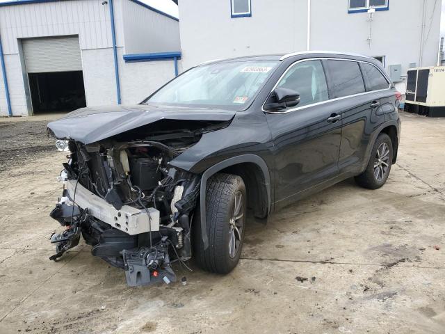 Изображение 1 2017 TOYOTA HIGHLANDER SE 2017 с VIN 5TDJZRFHXHS404458