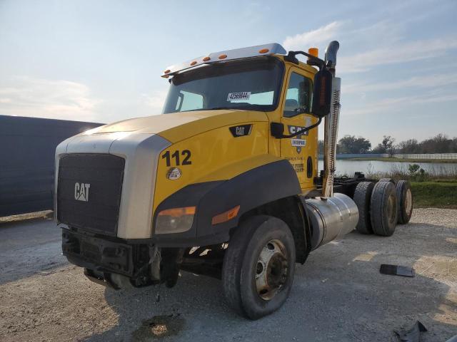 Изображение 2 2015 CATERPILLAR CT660  2015 с VIN 3HSJGTKR7FN512925