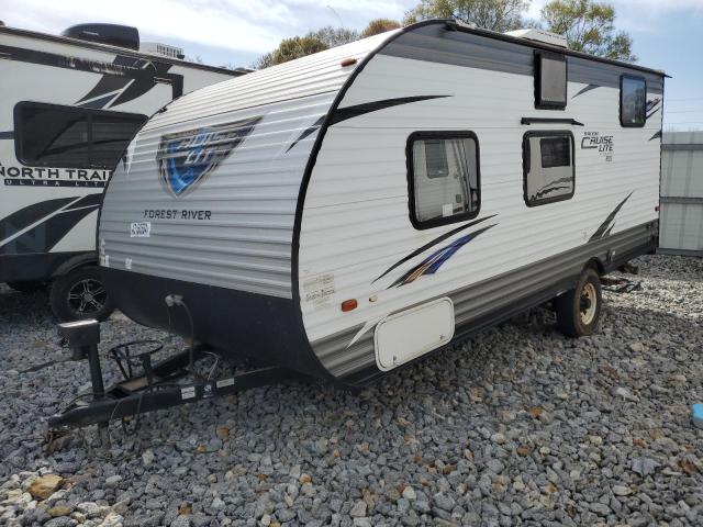 Image 2 of 2016 WILDWOOD SALEM CRUI 2016 with VIN 4X4TSMV18H7412728