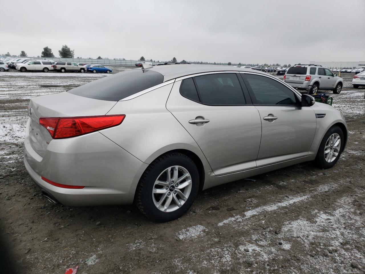 Image 3 of 2011 KIA OPTIMA LX 2011 with VIN KNAGM4A7XB5157334