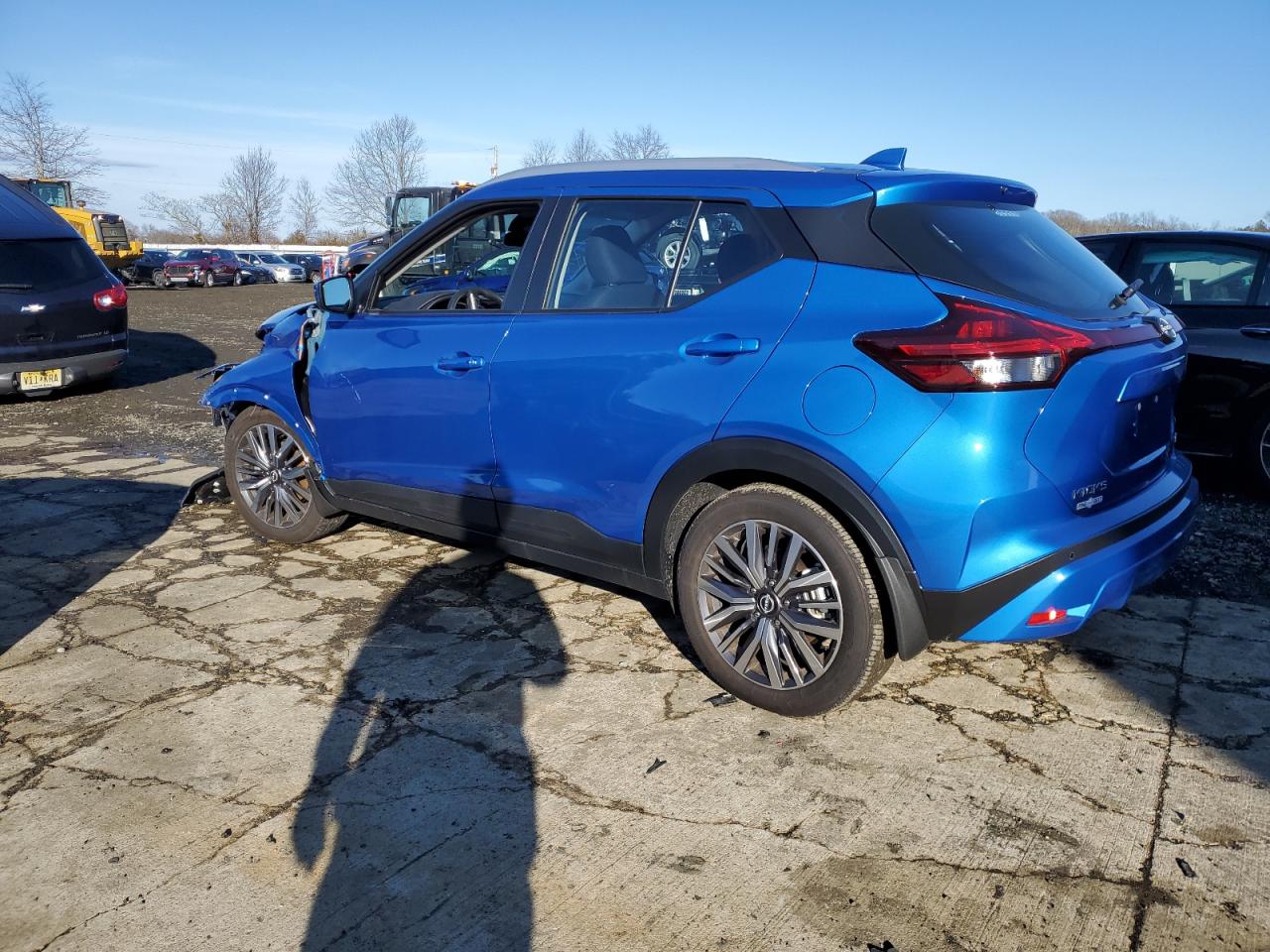 Изображение 2 2023 NISSAN KICKS SV 2023 с VIN 3N1CP5CV3PL537782